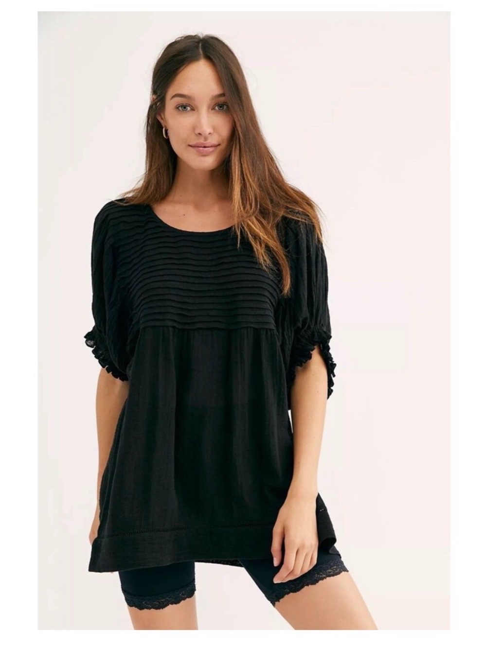 Free People Black Elsie Tunic Pleat
Babydoll Top Short Sleeve Blouse Mini Dress